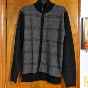 Men's zip up sweater